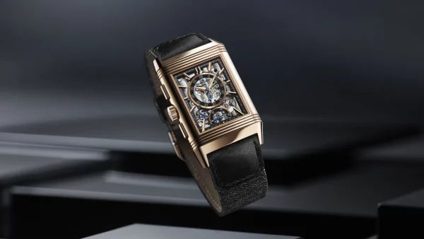 jaeger lecoultre reversotributechronograph pinkgold verso levitation 16 9 1536x864 1