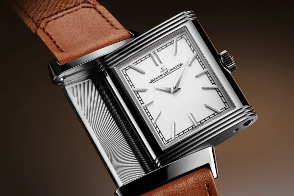 jaeger lecoultre reverso tribute mid size white dial.jpg