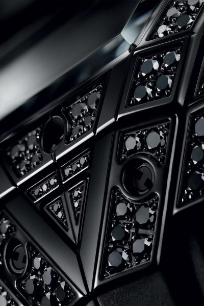 Spirit of Big Bang Sang Bleu All Black Pavé 42 mm Close Up Shot